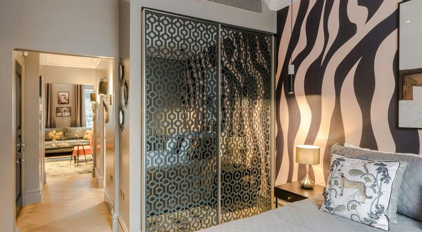 Photo of Love of the City