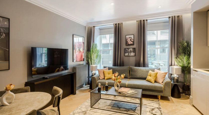 Photo of Love of the City