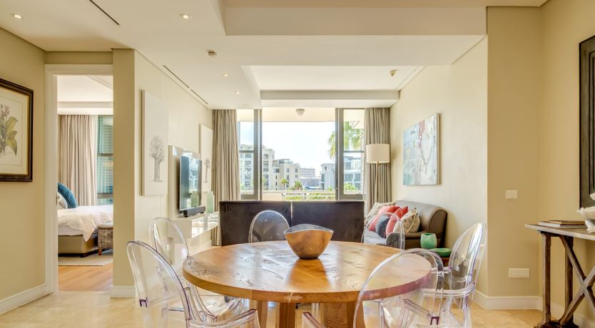 Photo of Makalani Palm