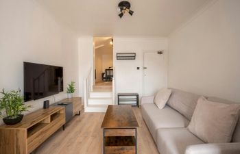 The Thea Holiday Home