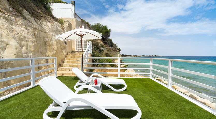 Photo of Notes On Noto