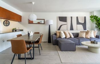 Moonlight Bay Holiday Home