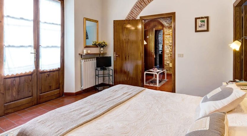 Photo of Etruscan Garden