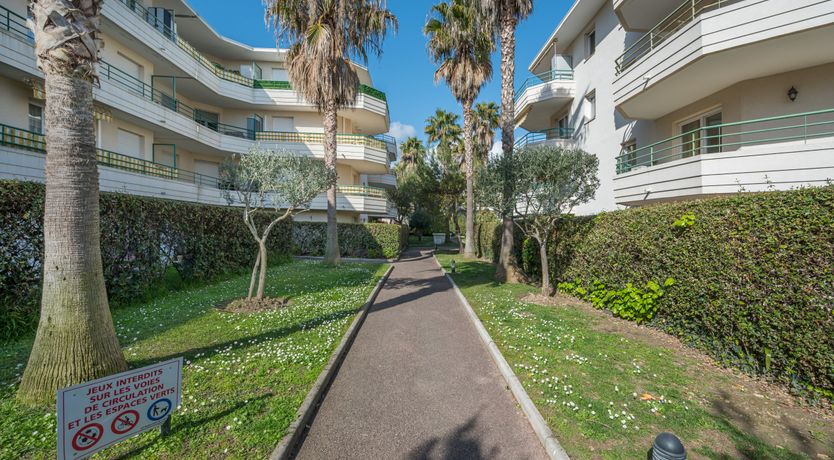 Photo of Bay of Angels