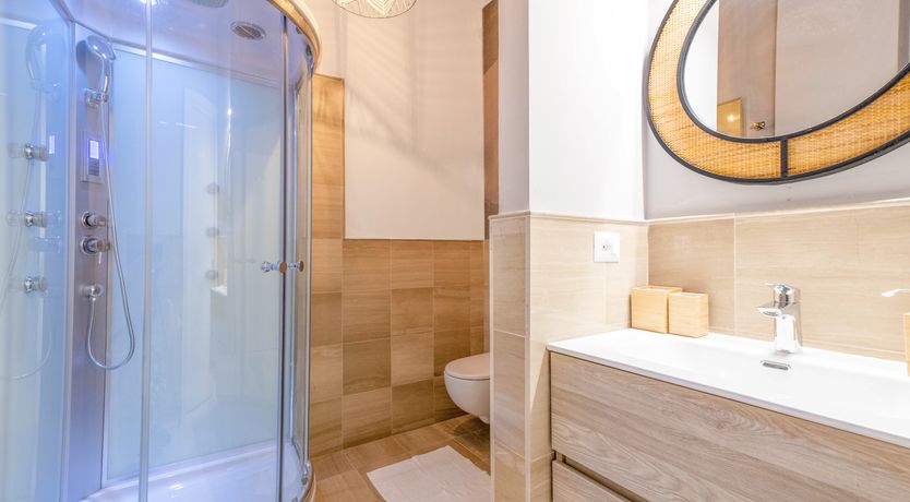 Photo of Oceanic Beauty