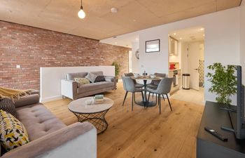 Northern Light Holiday Home