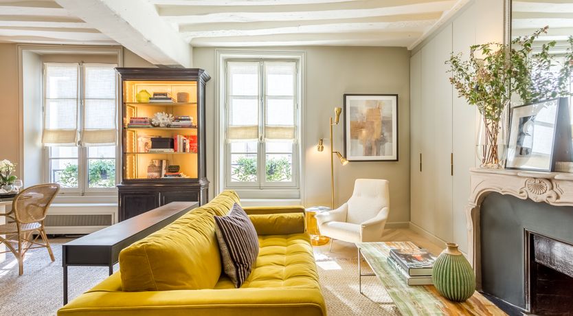 Photo of Poodle & Blonde