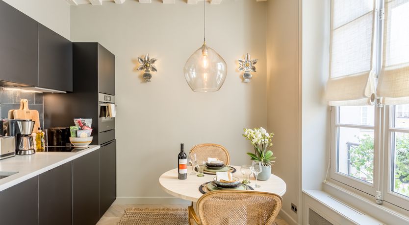 Photo of Poodle & Blonde