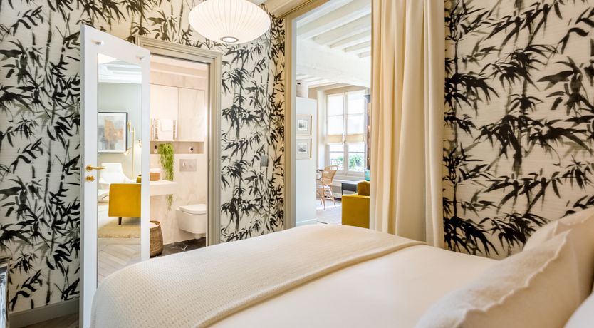 Photo of Poodle & Blonde