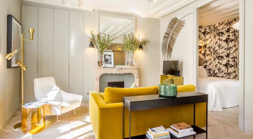 Photo of Poodle & Blonde