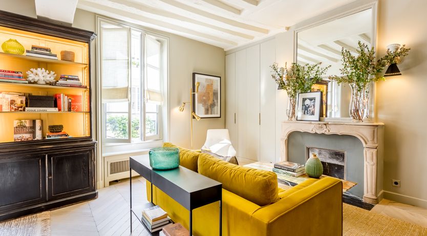 Photo of Poodle & Blonde