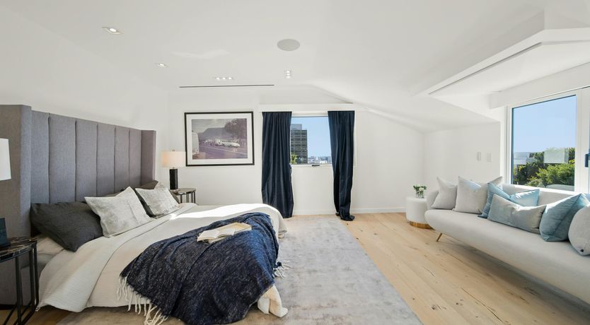 Photo of Sunset Stunner