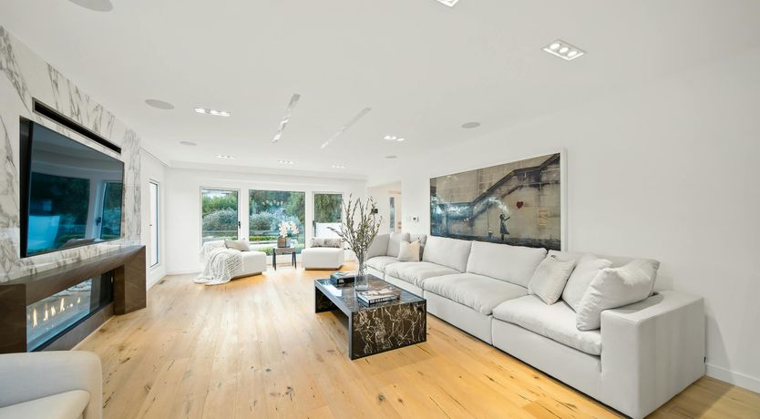 Photo of Sunset Stunner