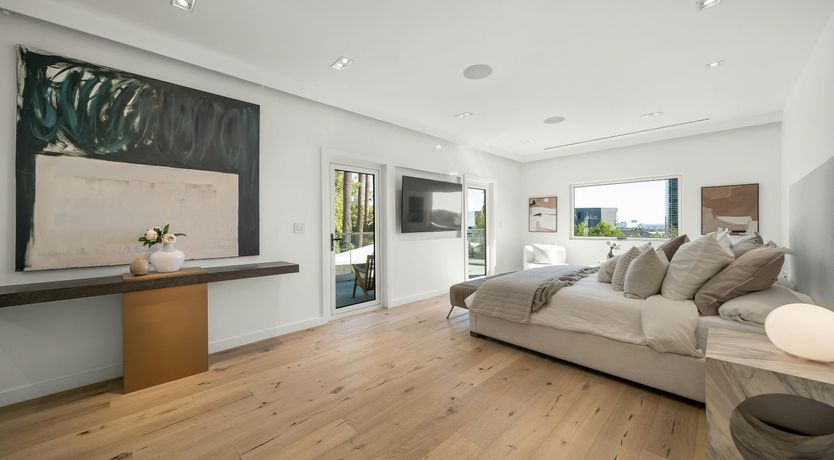 Photo of Sunset Stunner