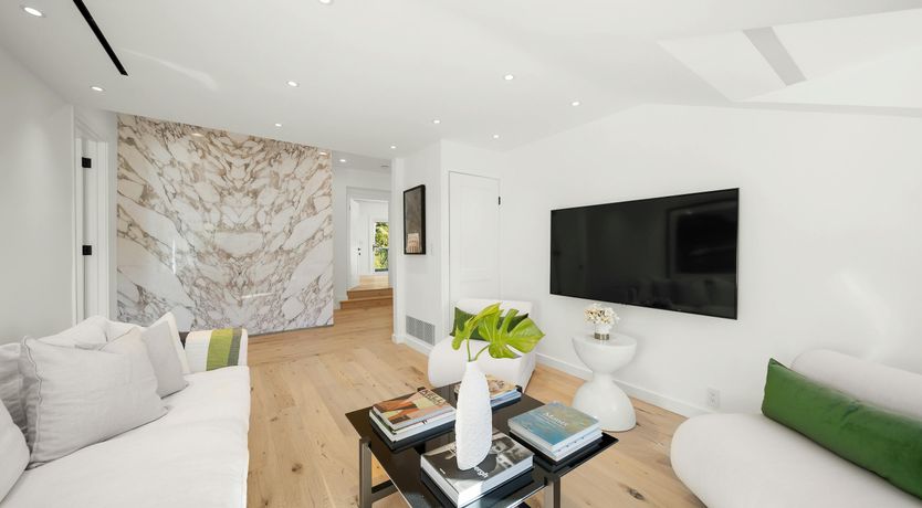 Photo of Sunset Stunner