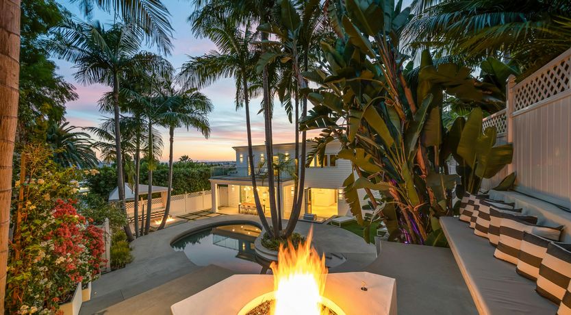 Photo of Sunset Stunner