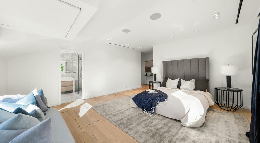 Photo of Sunset Stunner