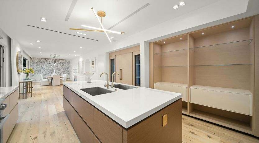 Photo of Sunset Stunner