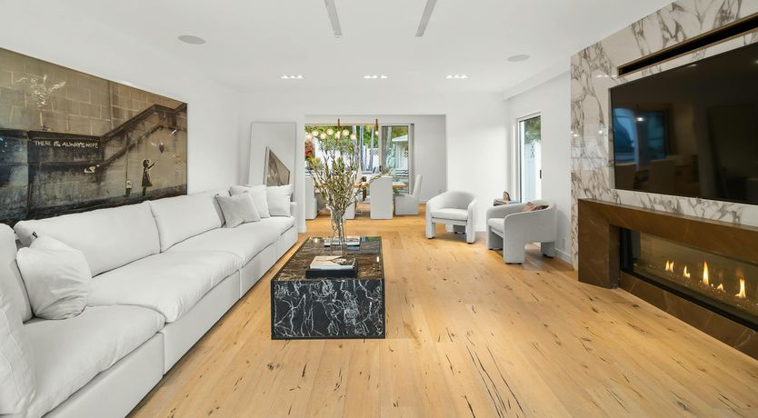 Photo of Sunset Stunner