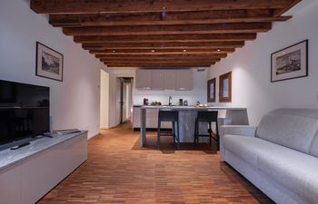 Venetian Rhapsody Holiday Home