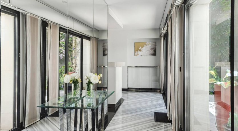 Photo of Le Prestige Parisien