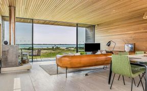 Photo of Tides of Hayling