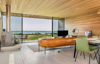 Tides of Hayling Holiday Home