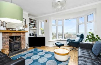 Countryside & Sea Holiday Home