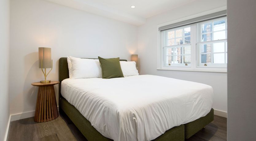 Photo of Chic in Chinatown