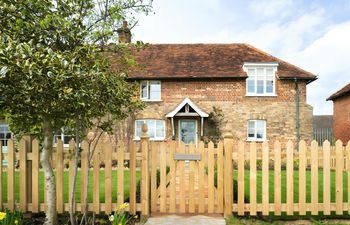 The Sacombe Retreat Holiday Home