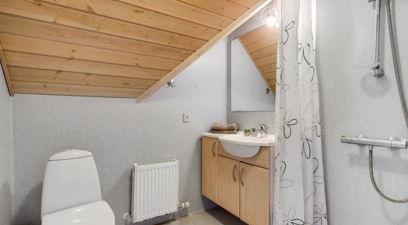 Photo of "Gytha" - 75m from the sea