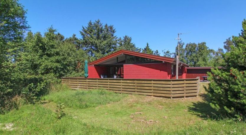 Photo of "Jesper" - 600m from the sea