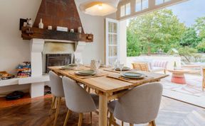 Photo of Maison Amour