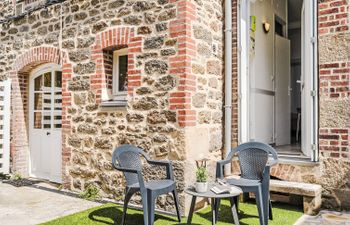 Ker Louis Apartment 3 Holiday Home
