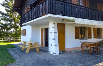 Chalet Chante Neige Holiday Home