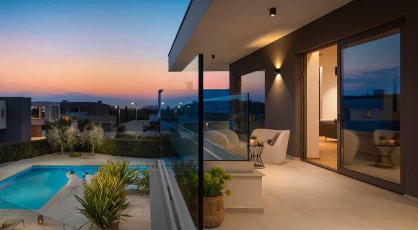 Photo of Old Olive VII