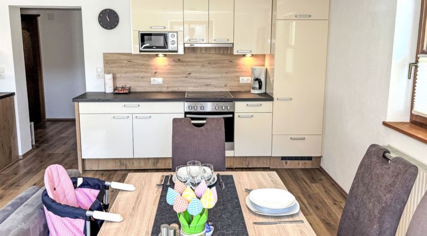 Photo of Apart Ladner 59