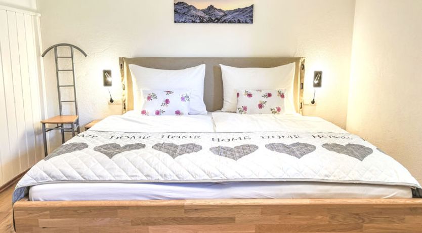 Photo of Apart Ladner 59