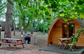 Eadmund Pod Holiday Home