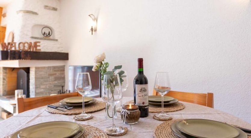 Photo of Vermont 8 Apartment 4