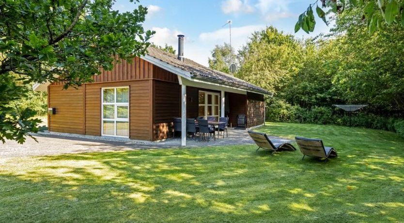 Photo of "Angantir" - 4.8km from the sea