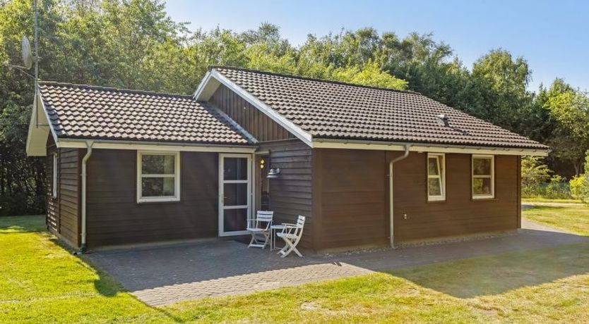 Photo of "Angantir" - 4.8km from the sea