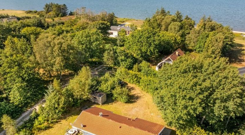 Photo of "Elizabeth" - 150m to the fjord