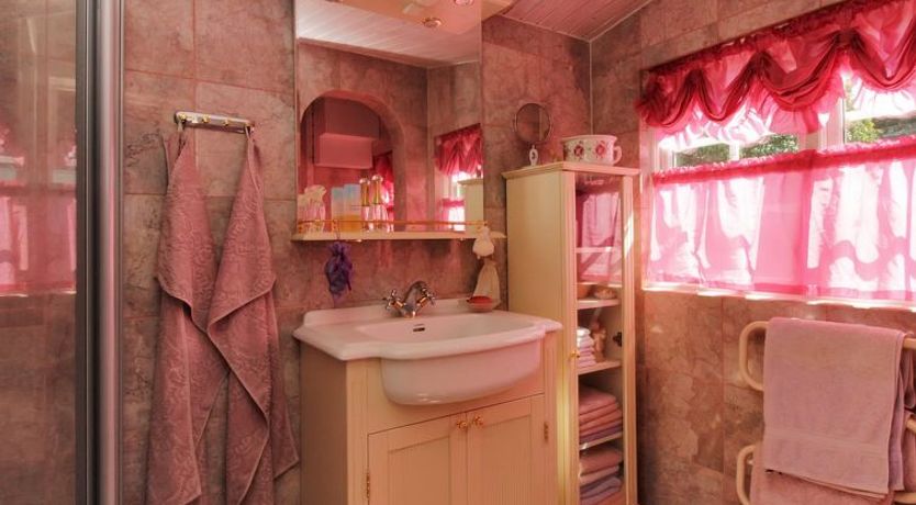 Photo of "Enrik" - 123m from the sea