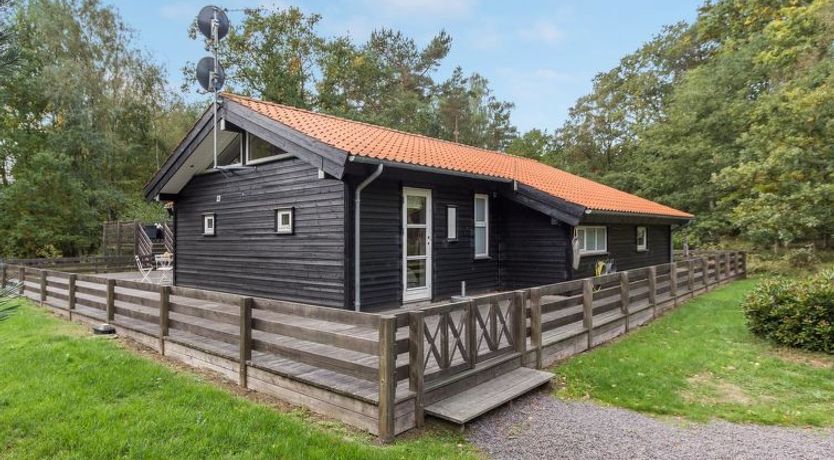 Photo of "Fastulf" - 300m from the sea