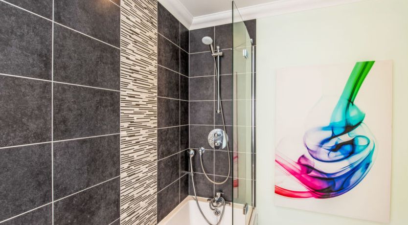 Photo of Varis Haven