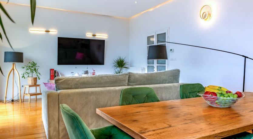 Photo of Elisabeth Seaview