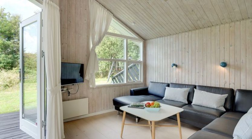 Photo of "Hagbard" - 2.6km from the sea