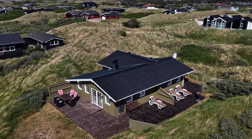 Photo of "Arita" - 250m from the sea