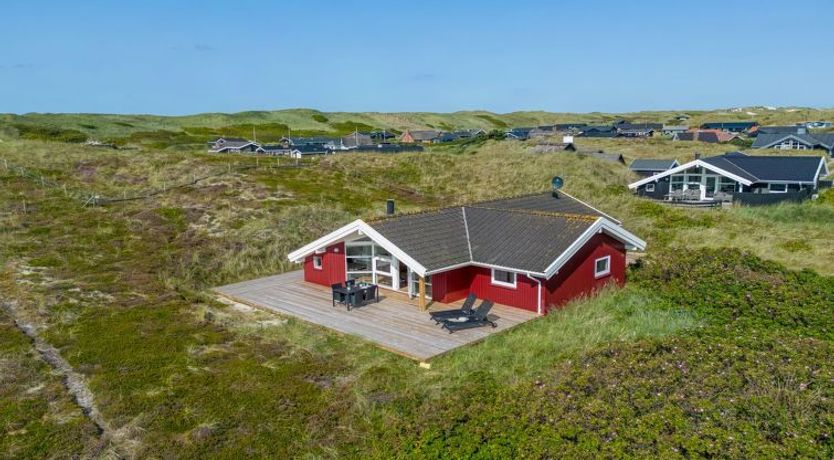 Photo of "Emelie" - 200m from the sea